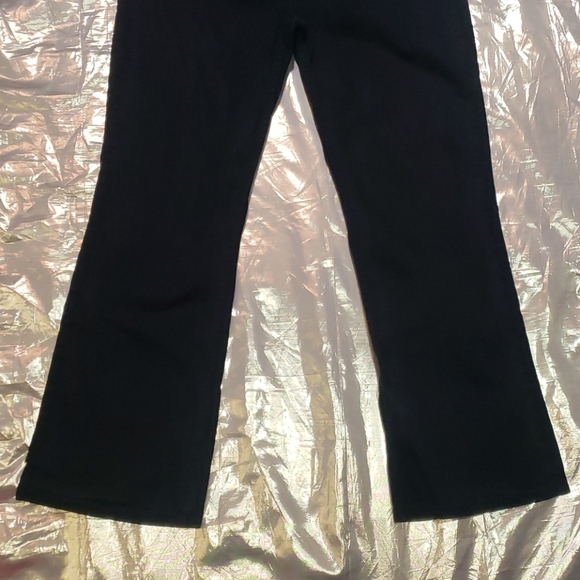 Levi's Signature Mid Rise Black Jeans Sz. 14 - Picture 2 of 7